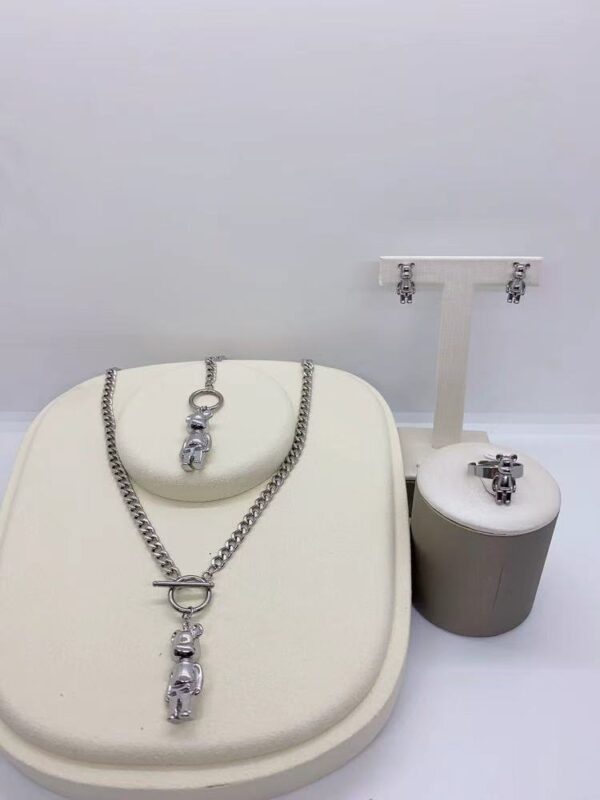 Big sets - Image 4