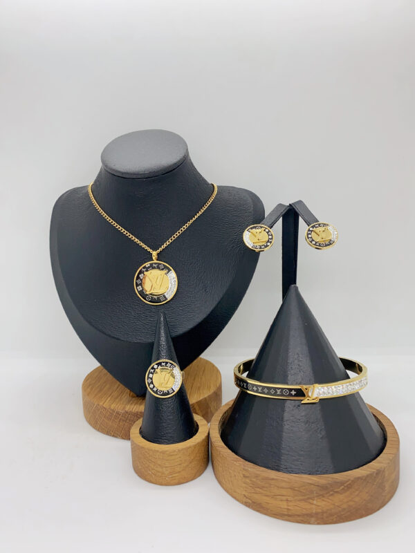 sets - Image 23