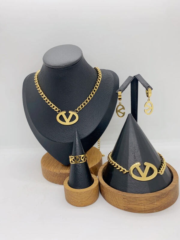 sets - Image 24