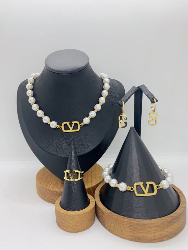 sets - Image 27