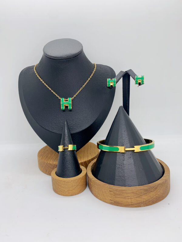 sets - Image 29