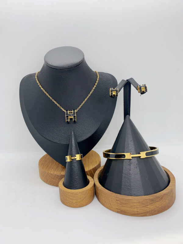 sets - Image 30