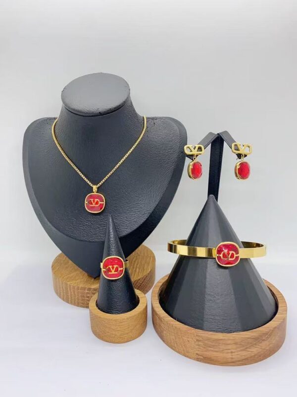 sets - Image 67