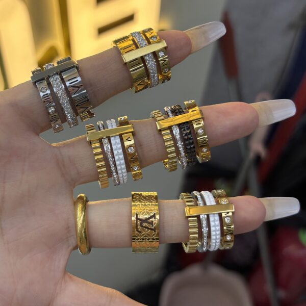 Rings - Image 12