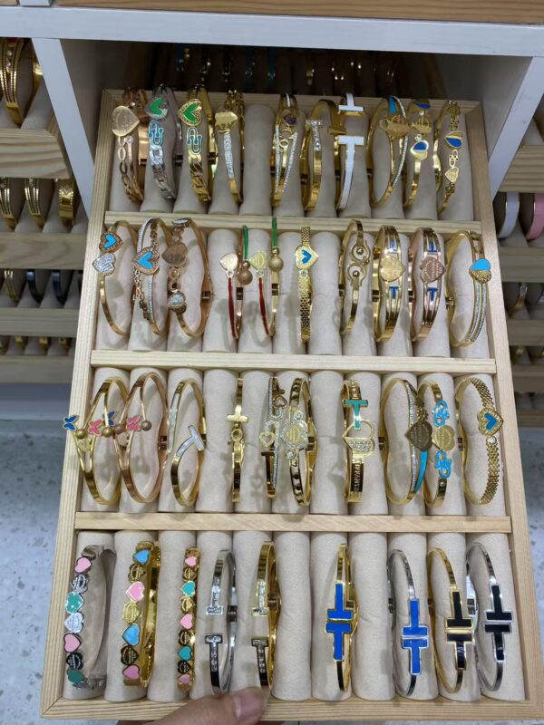 Bangle - Image 36
