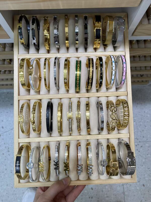 Bangle - Image 44