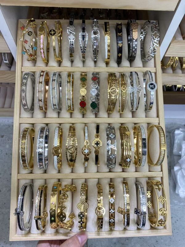 Bangle - Image 60