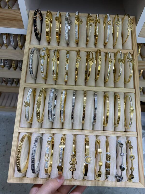 Bangle - Image 62