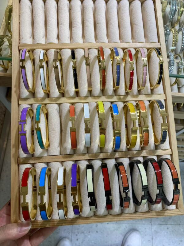 Bangle - Image 75