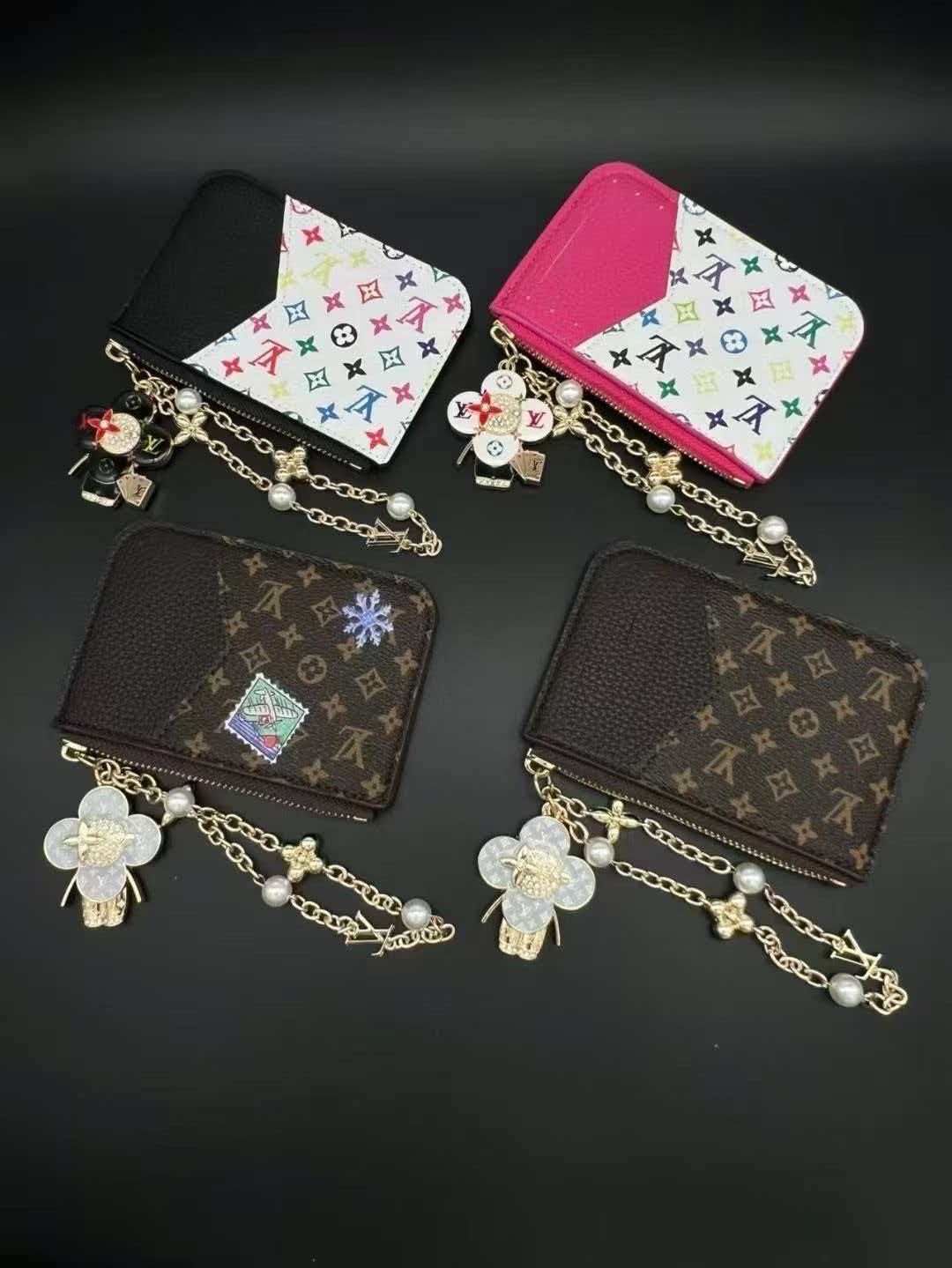 Keychain & bag chain - Image 122