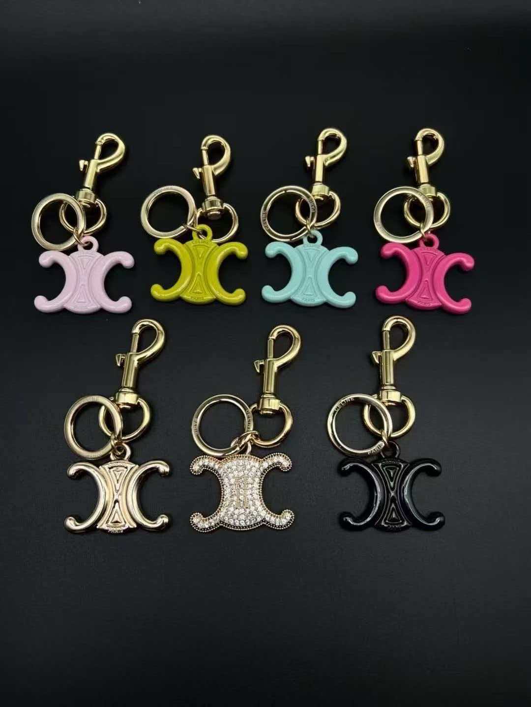 Keychain & bag chain - Image 81