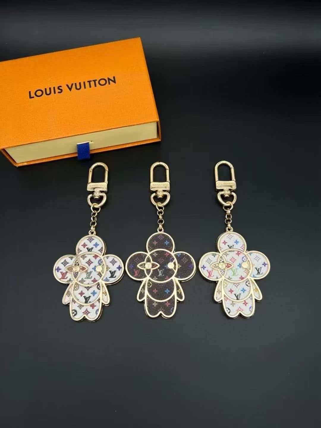 Keychain & bag chain - Image 144