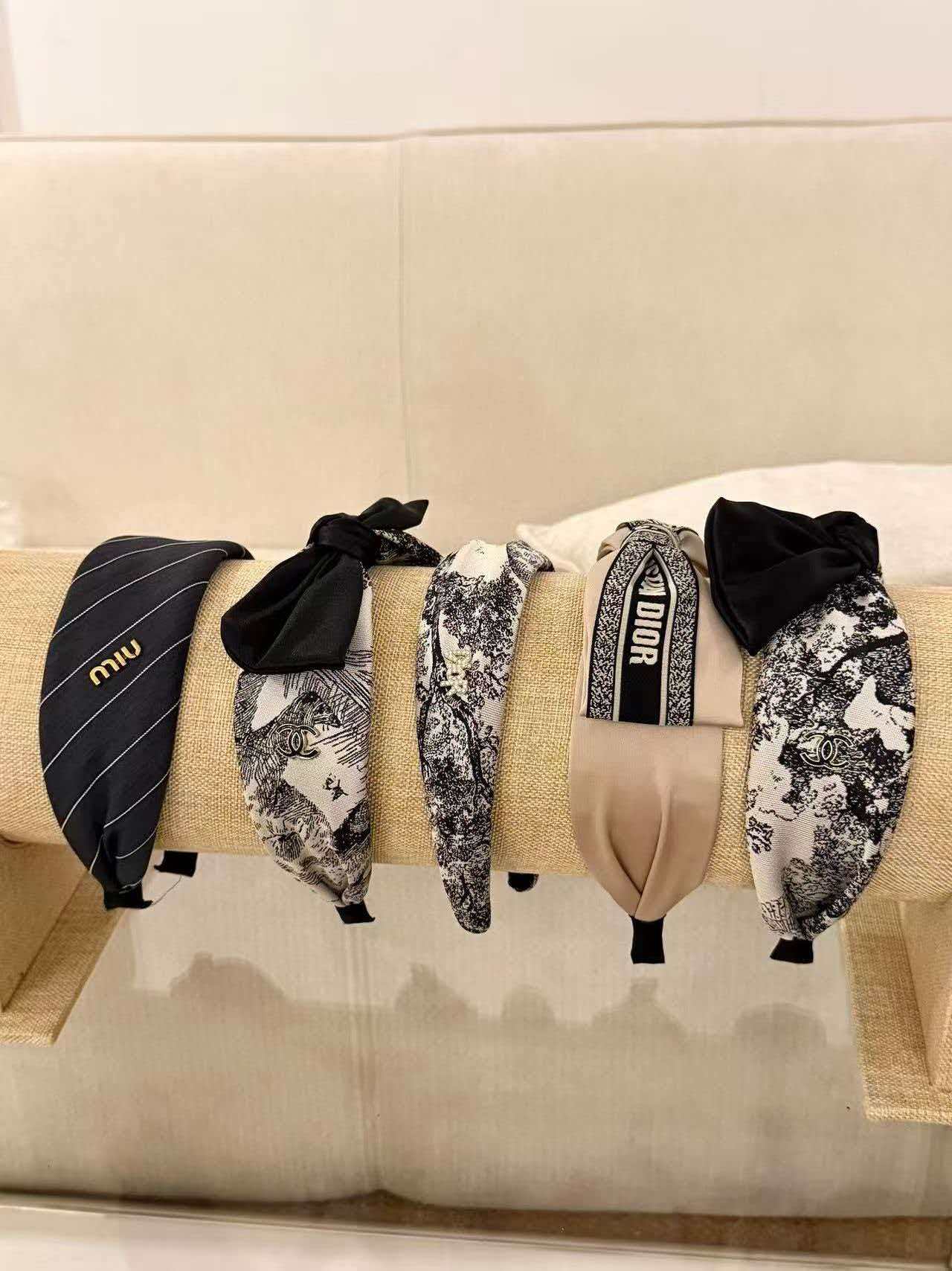 hair accessories - Image 174