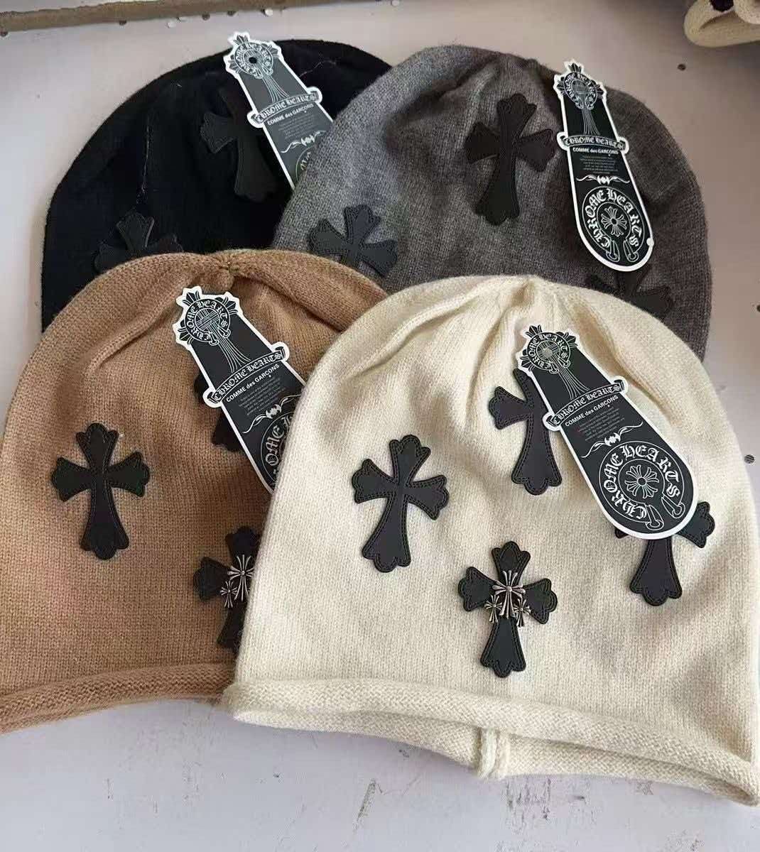 hat & glove - Image 31